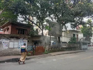 3bdrm Apartment in Pallabi, Mirpur for Sale