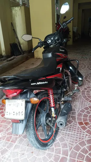 Suzuki Hayate 2018 Black