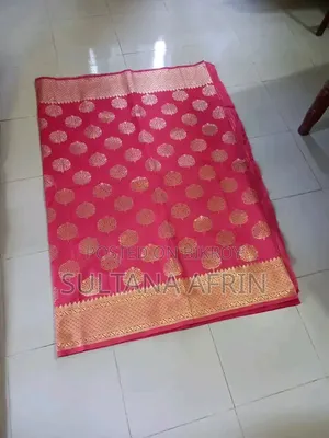 কাতান শাড়ী অব্যবহ্ত