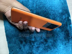 iQOO 128 GB