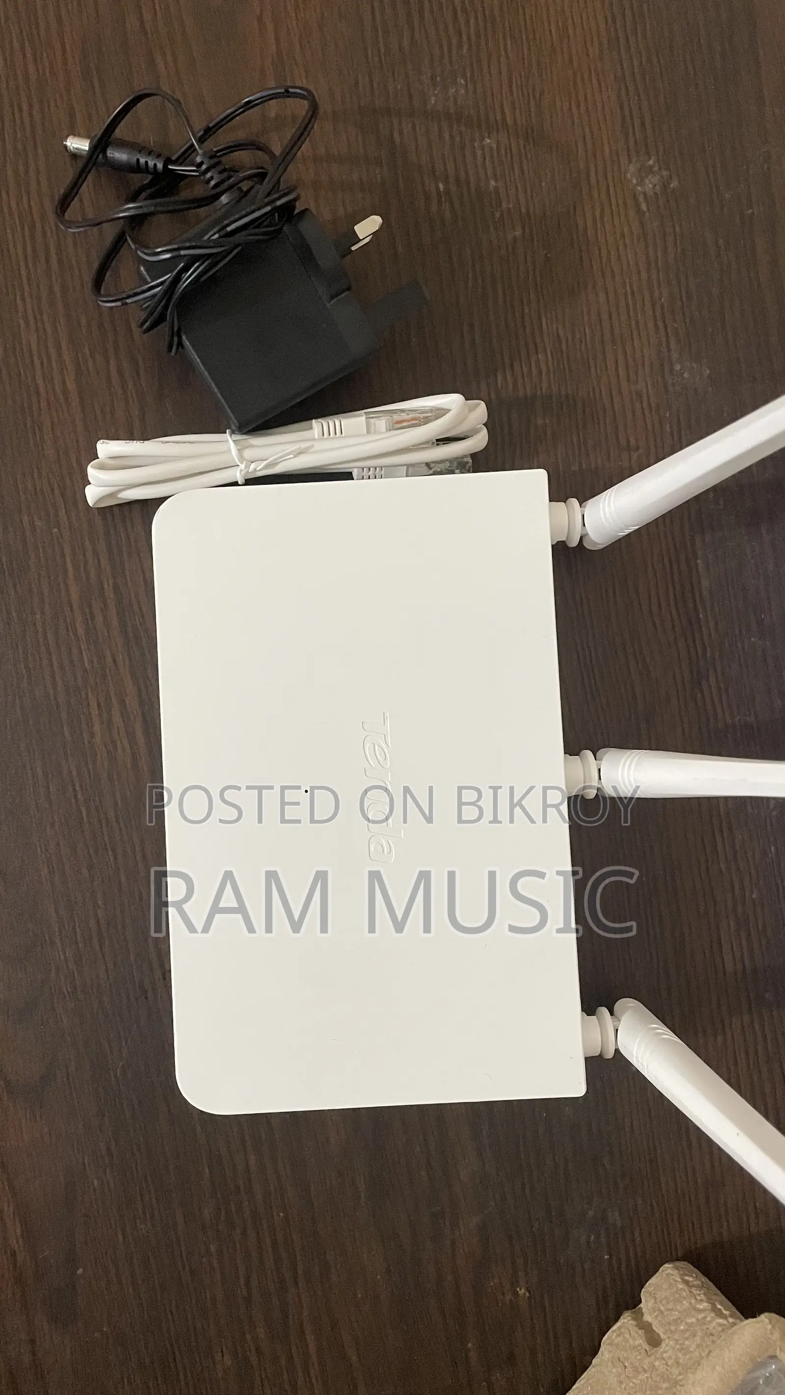 Wifi Router (Tenda AC750)
