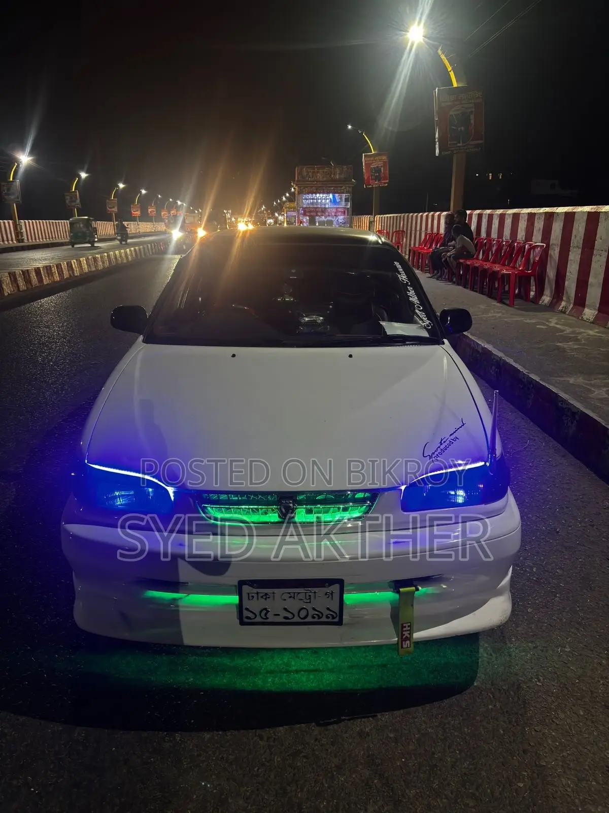 Toyota Corolla 1997 White