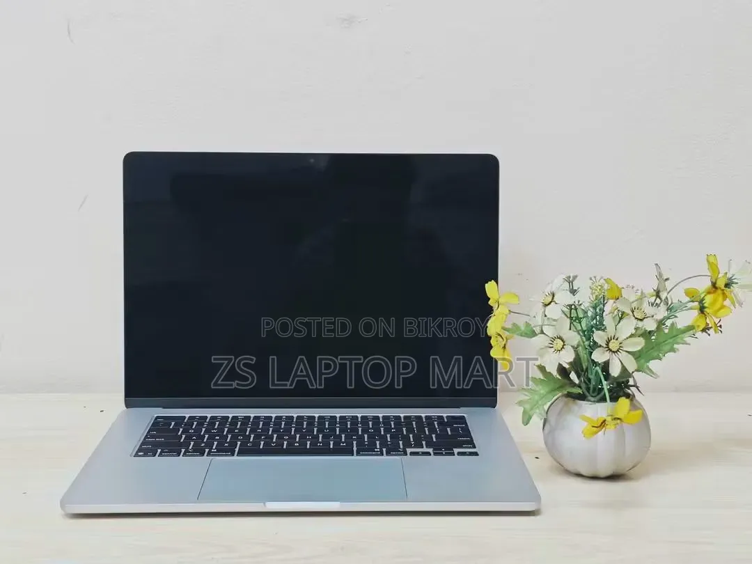 Laptop Apple MacBook Air 2025 M4 16GB Apple M4 SSD 256GB