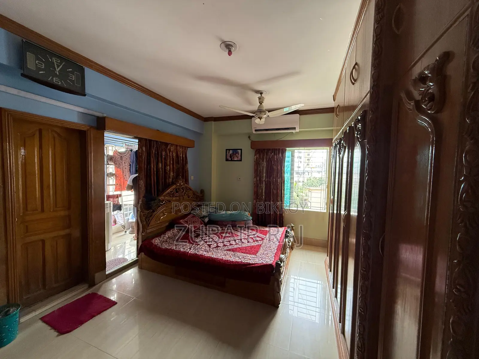Furnished 4bdrm Apartment in Dhanmondi Corner 1 for Sale