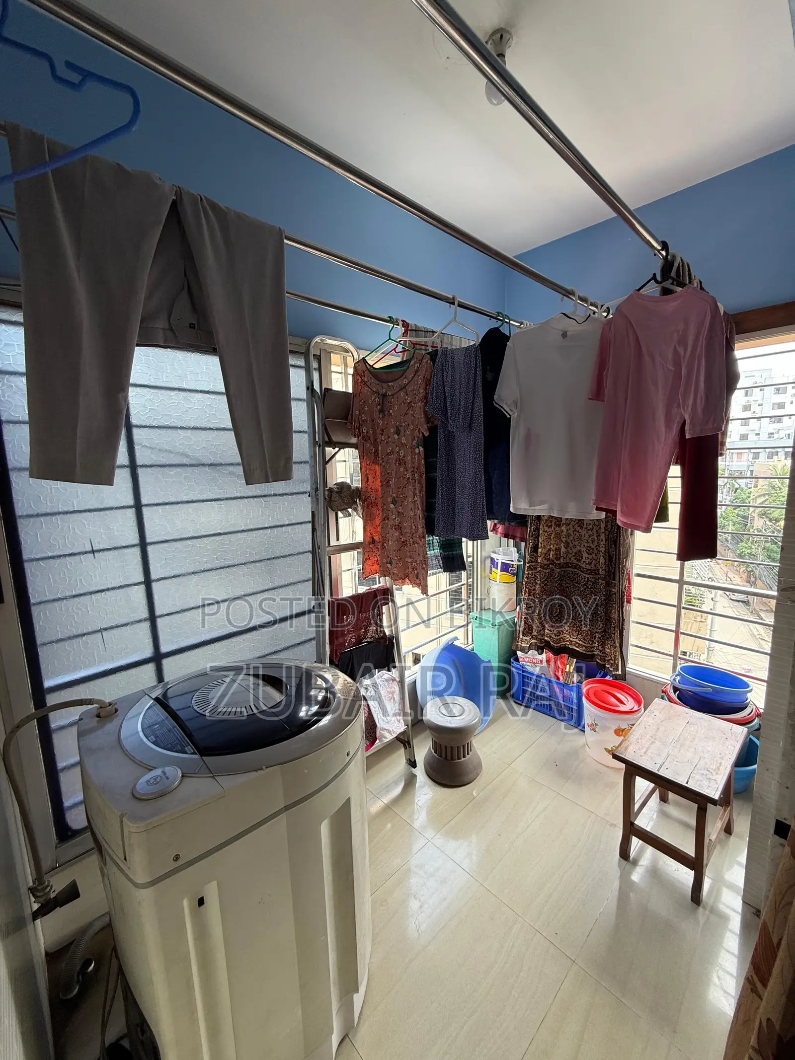 Furnished 4bdrm Apartment in Dhanmondi Corner 1 for Sale