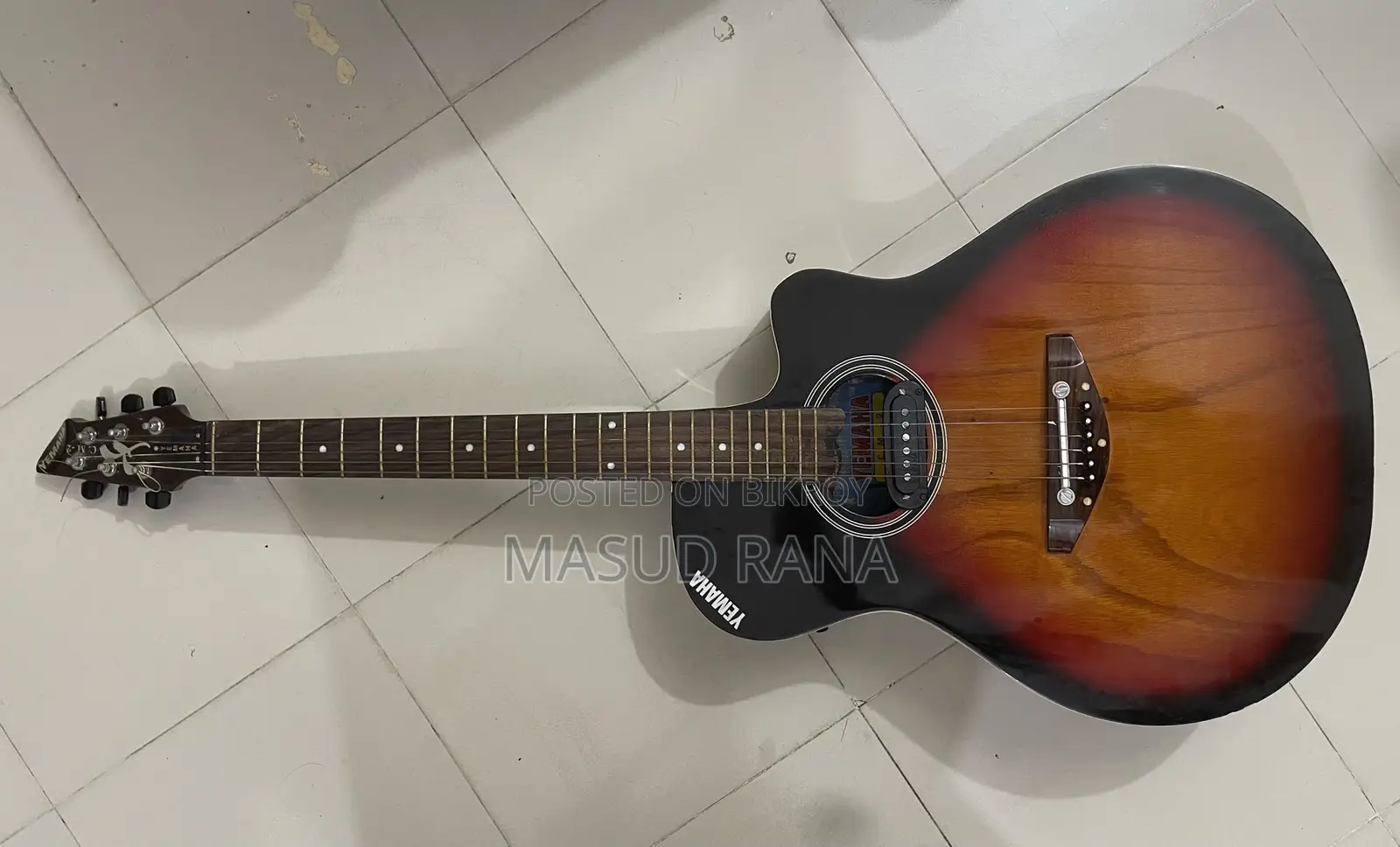 Yemeha Cm2 Acoustic Guitef