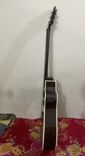Yemeha Cm2 Acoustic Guitef