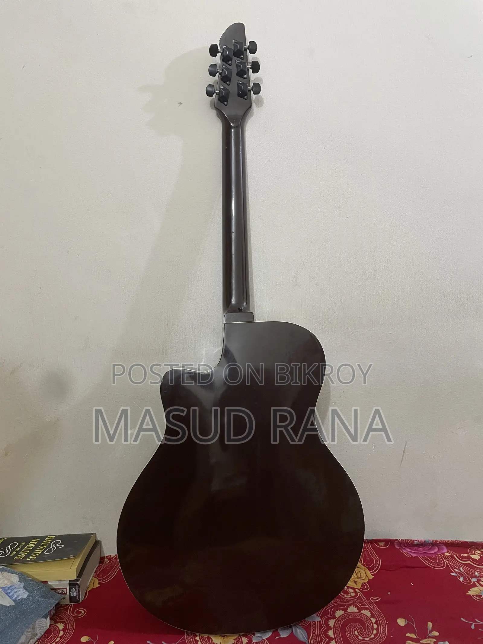 Yemeha Cm2 Acoustic Guitef