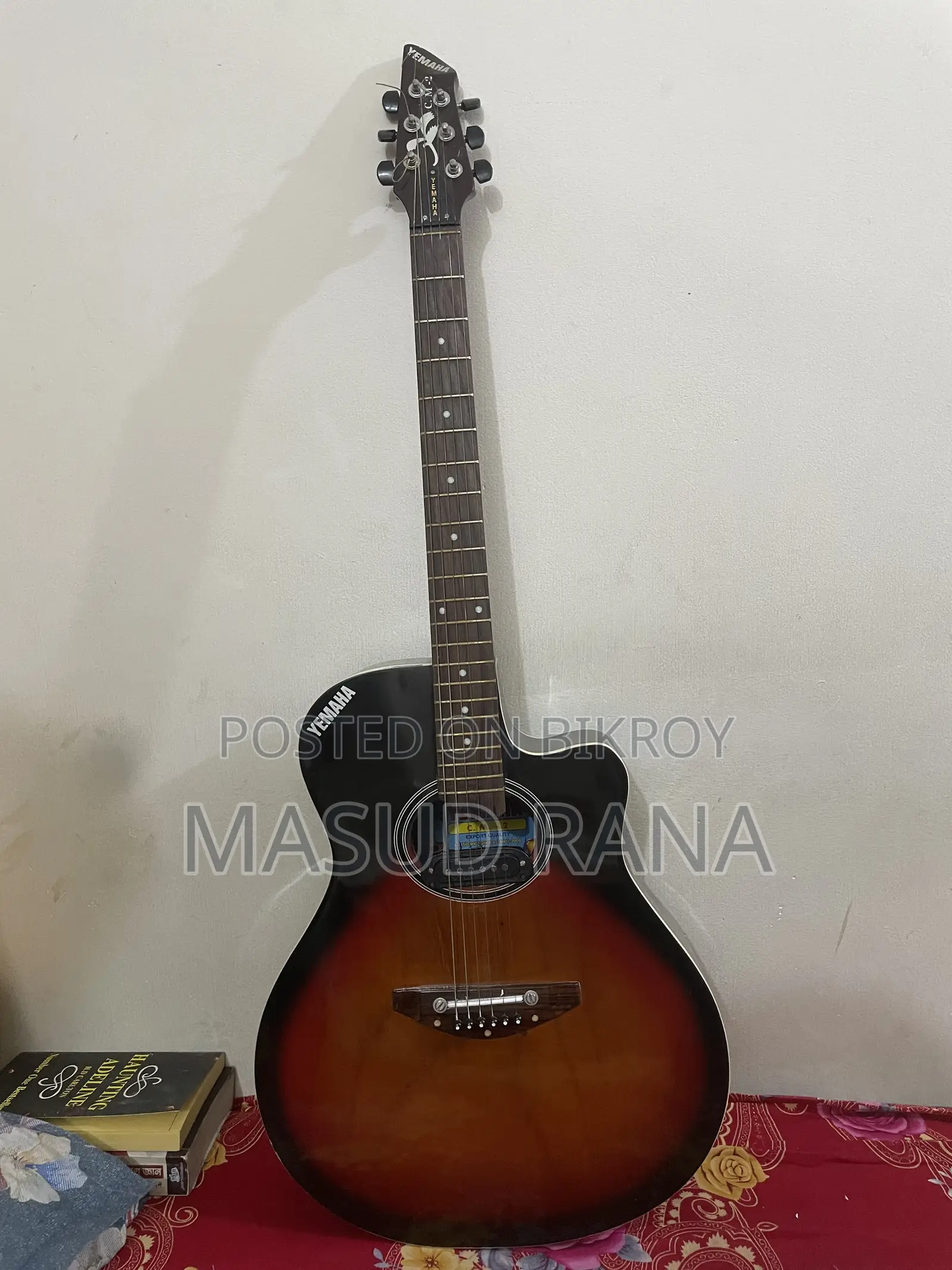 Yemeha Cm2 Acoustic Guitef