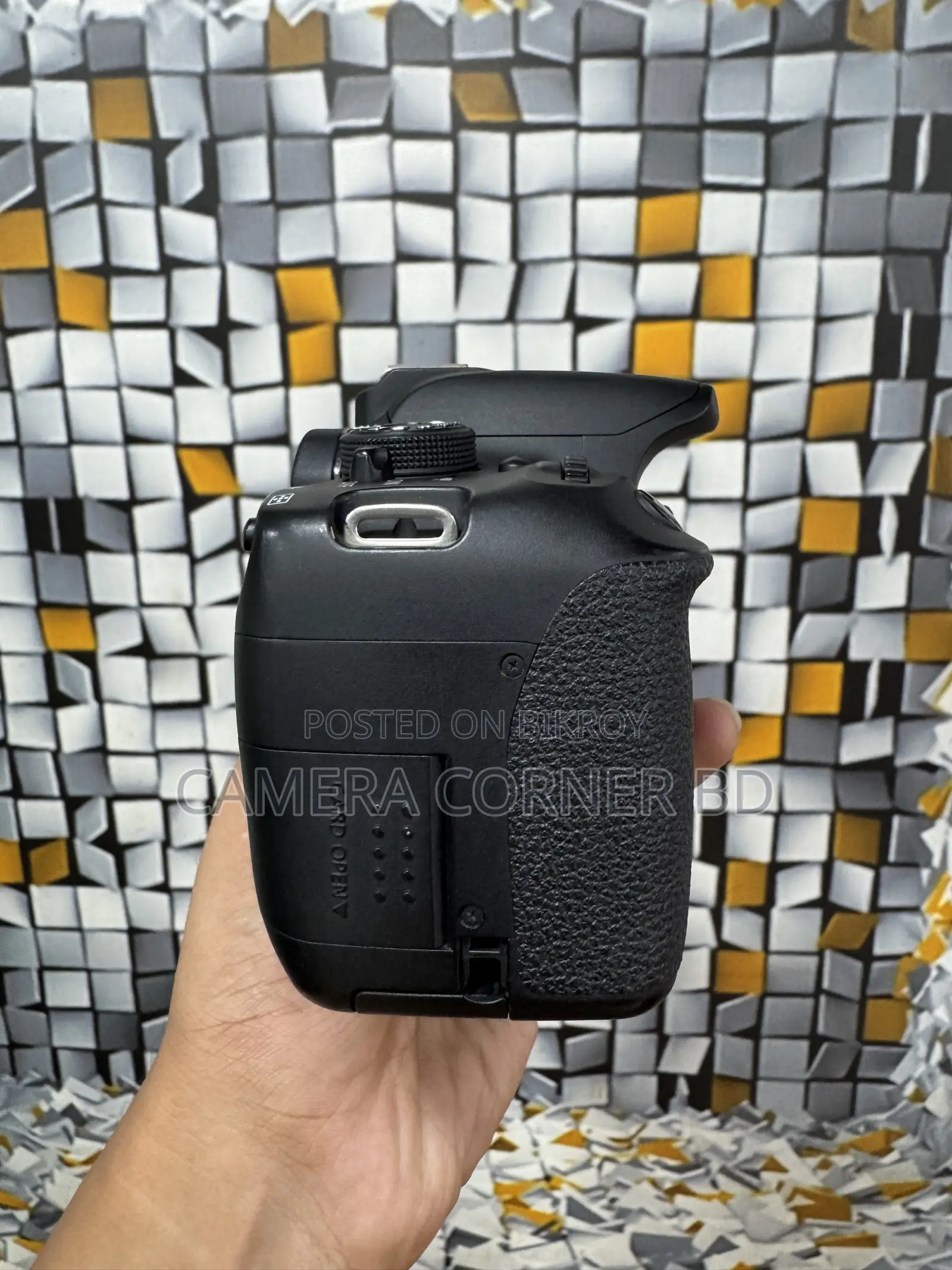 Canon 700D Only Body
