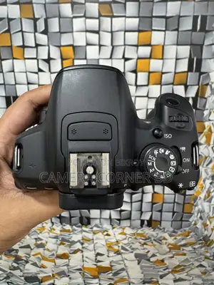 Canon 700D Only Body