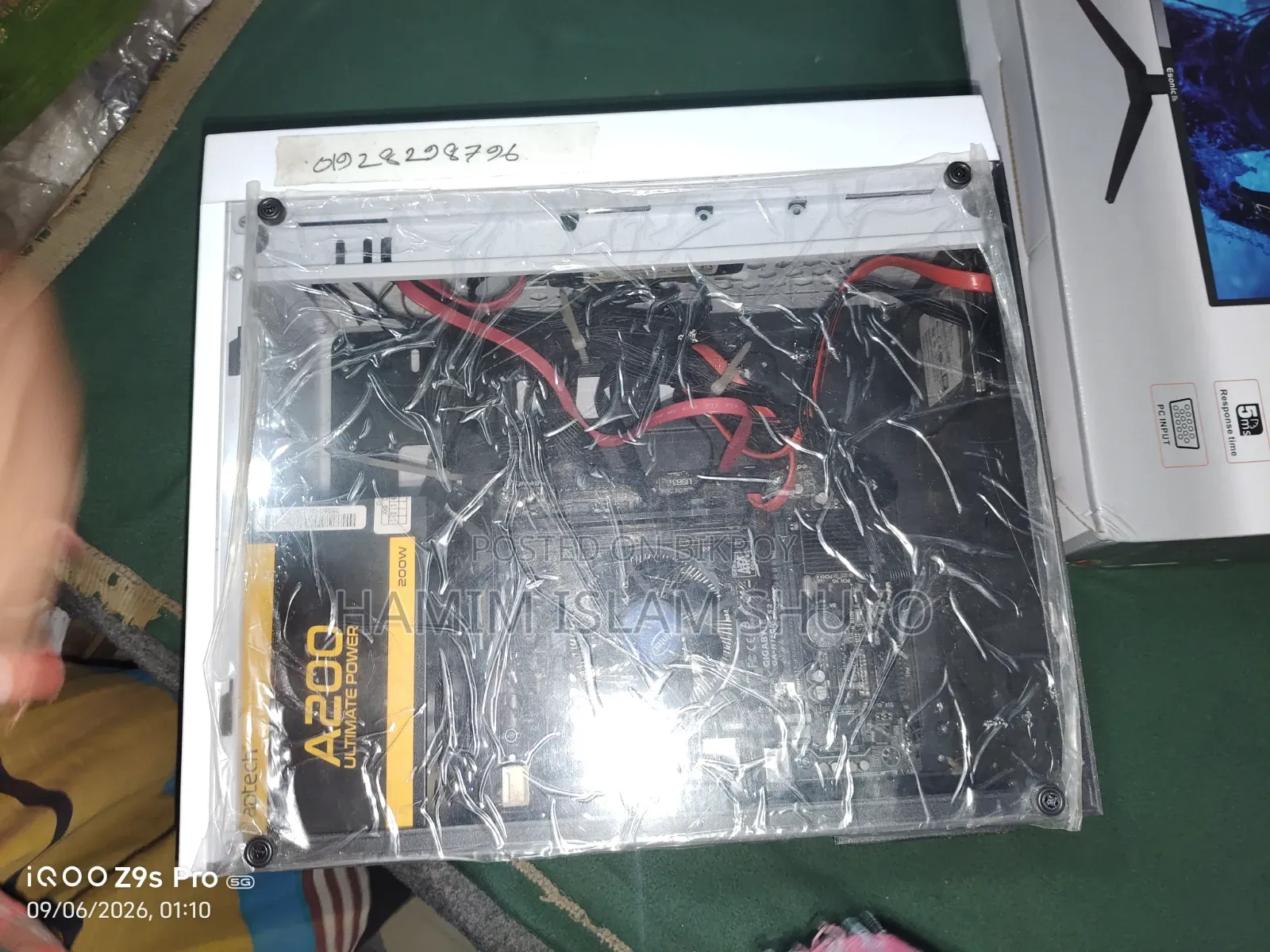 Gigabyte GA-H110MSTX-HD3-ZK 8GB Intel Core i3 HDD+SSD 500GB