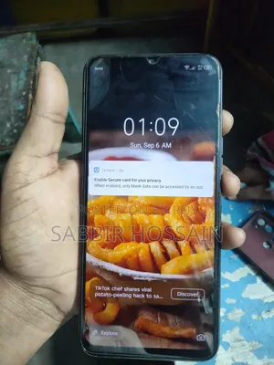 Tecno Spark 8C 64 GB Blue
