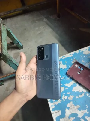 Tecno Spark 8C 64 GB Blue