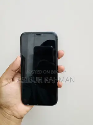 Apple iPhone 11 64 GB Black