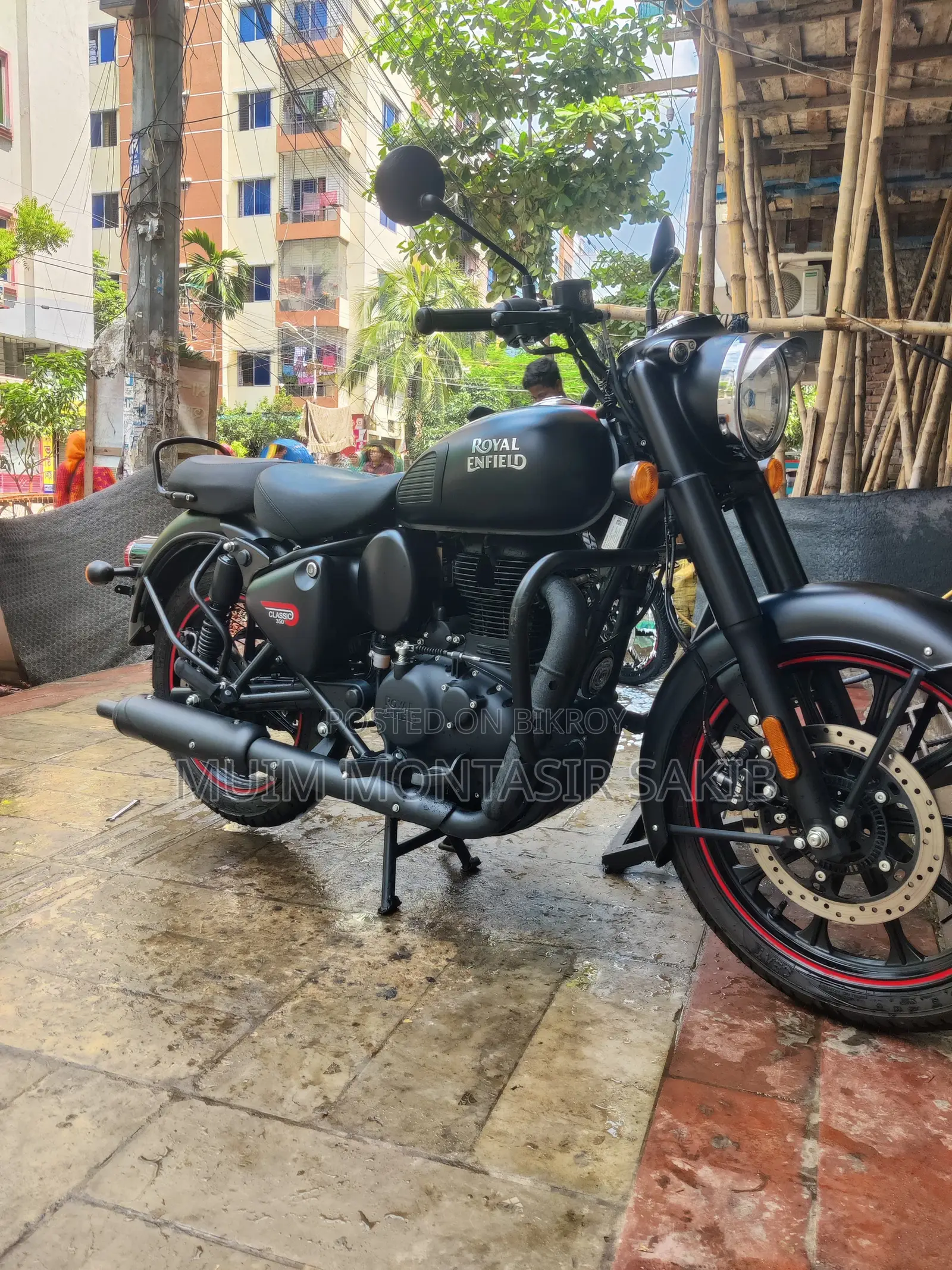 Royal Enfield Classic 350 2024 Black