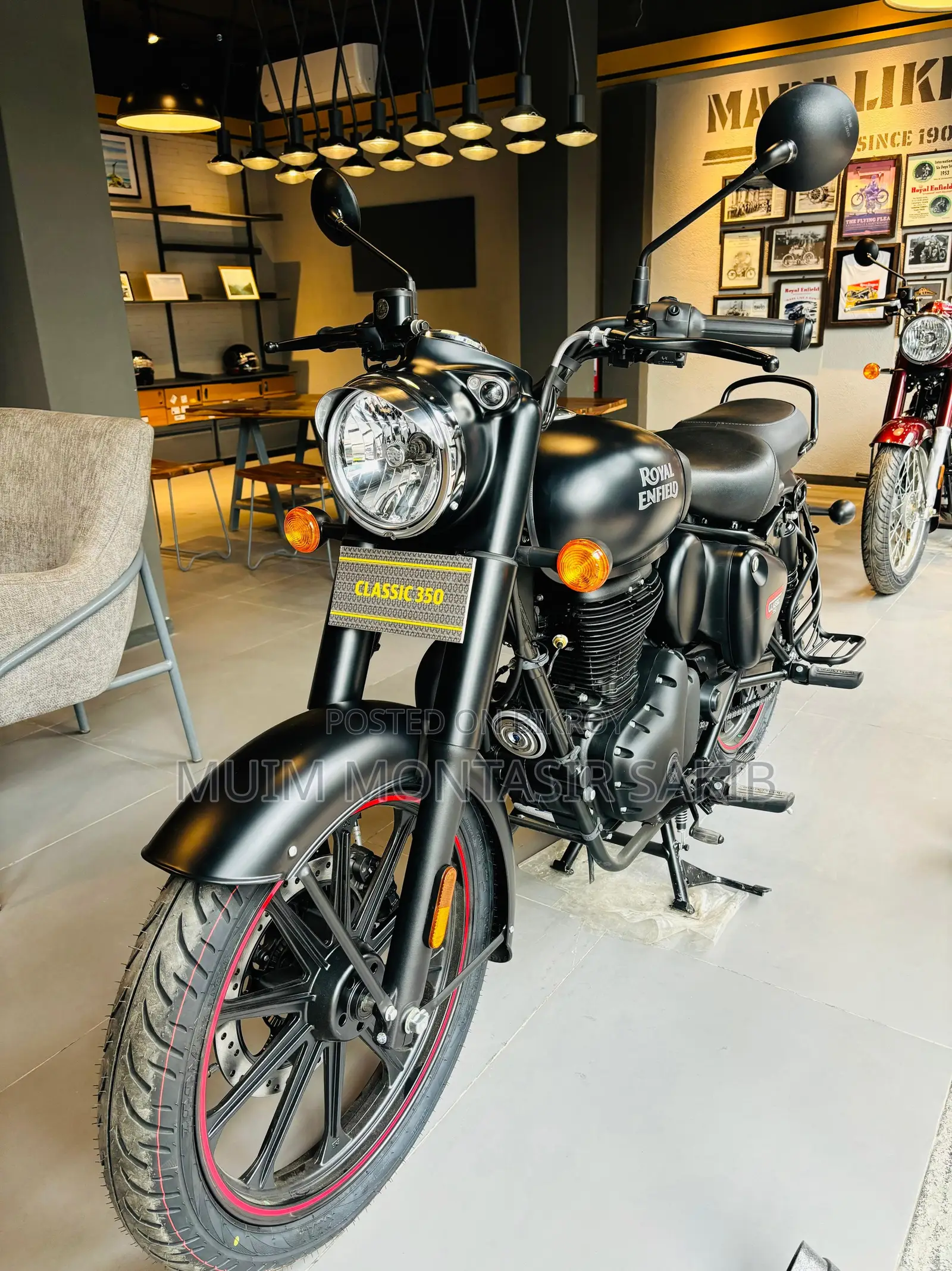 Royal Enfield Classic 350 2024 Black