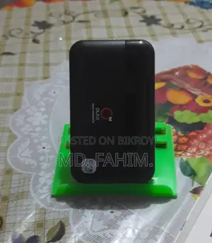 OLAX M100 4G Dual Band WiFi 6 Pocket Router With 10000 Mah Battery