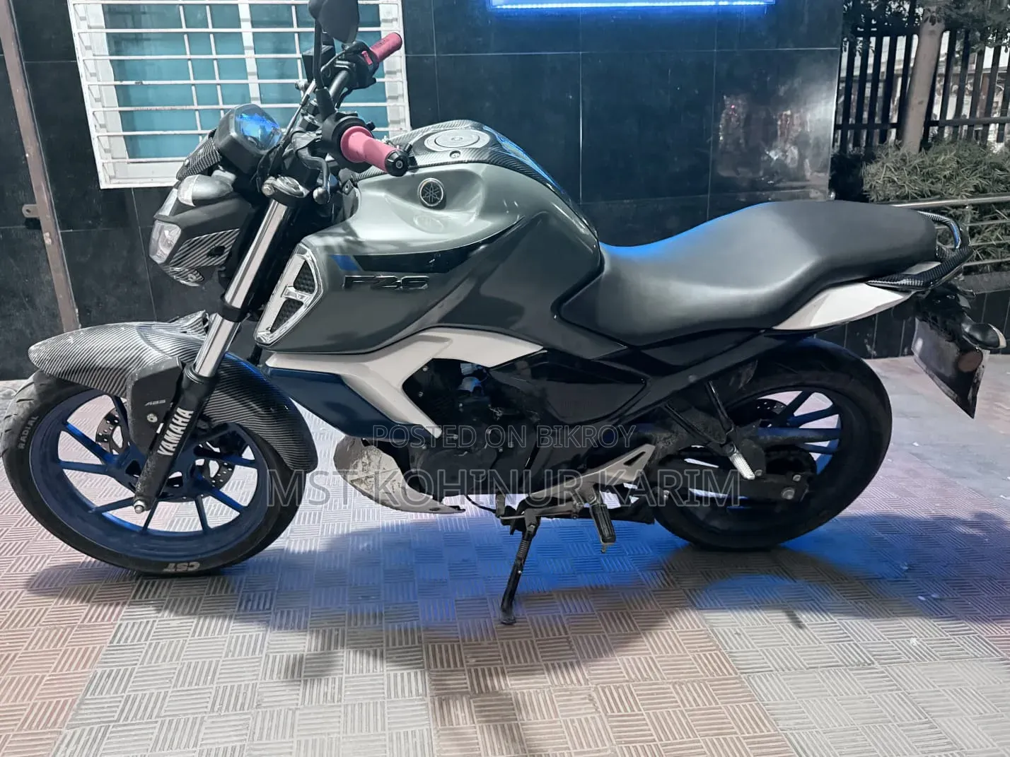 Yamaha FZS V3 2023 Gray