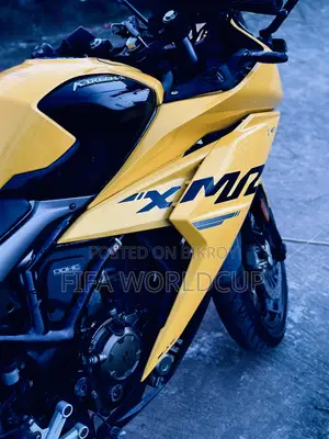 Hero Karizma XMR 210 2024 Yellow