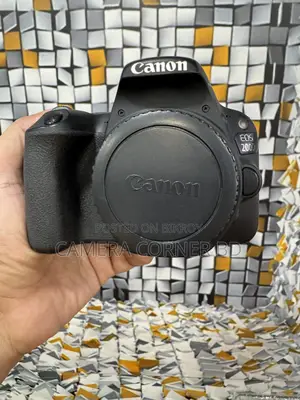 Canon 200D Only Body