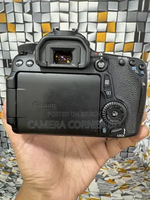 Canon 70D Only Body