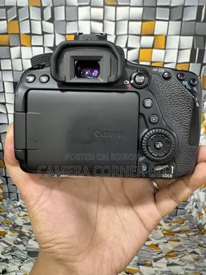 Canon 80D Only Body
