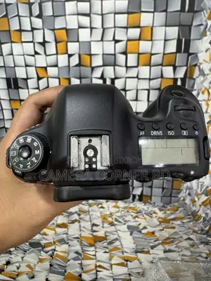 Canon 6D Full Frame Only Body