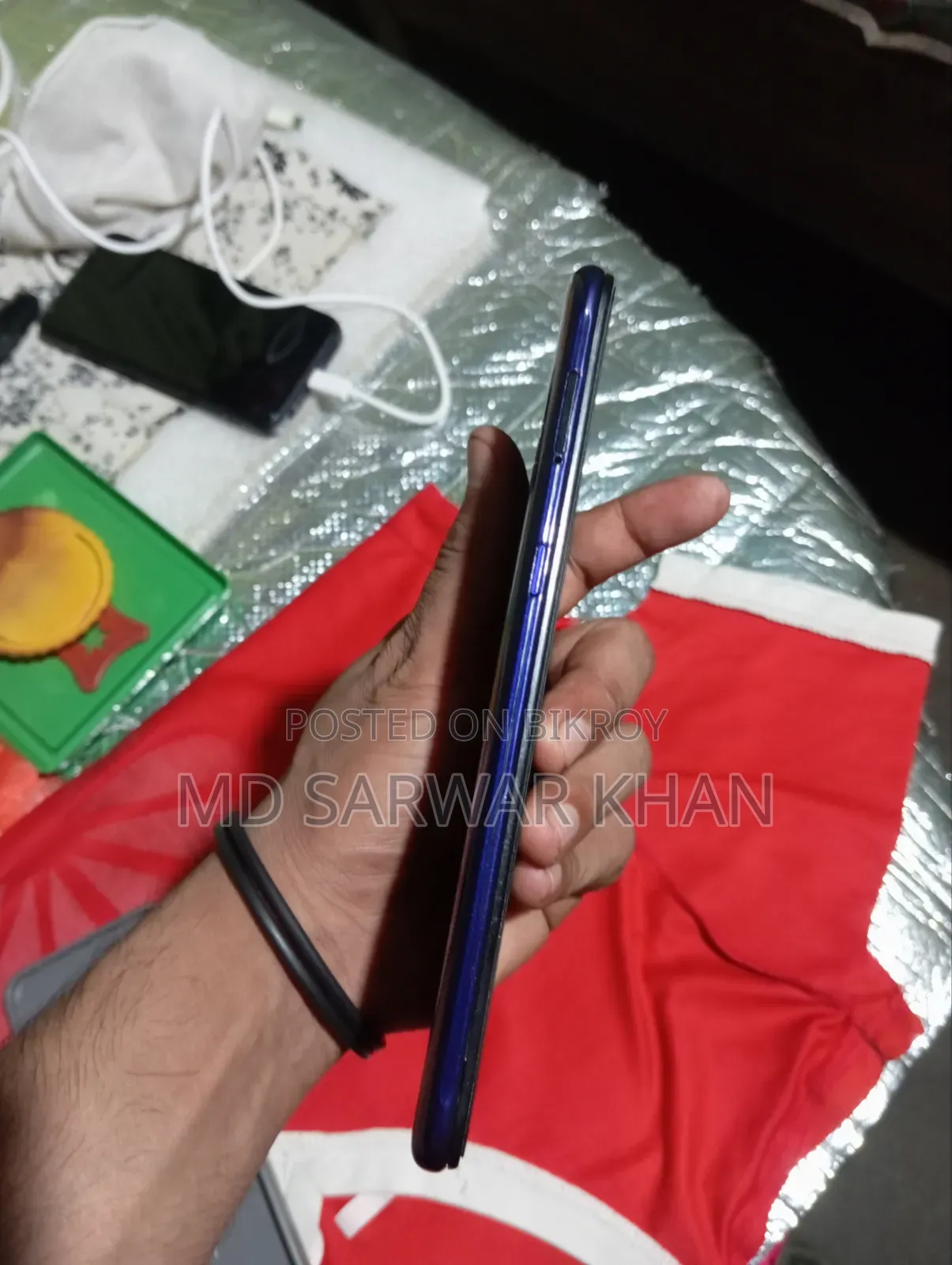টেকনো পোভৌইর ৪ ৩২ জিবি নীল