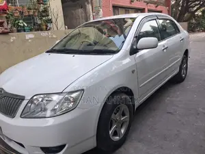Toyota Corolla 2004 White