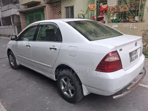 Toyota Corolla 2004 White
