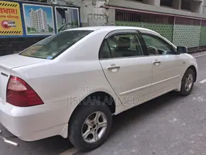 Toyota Corolla 2004 White