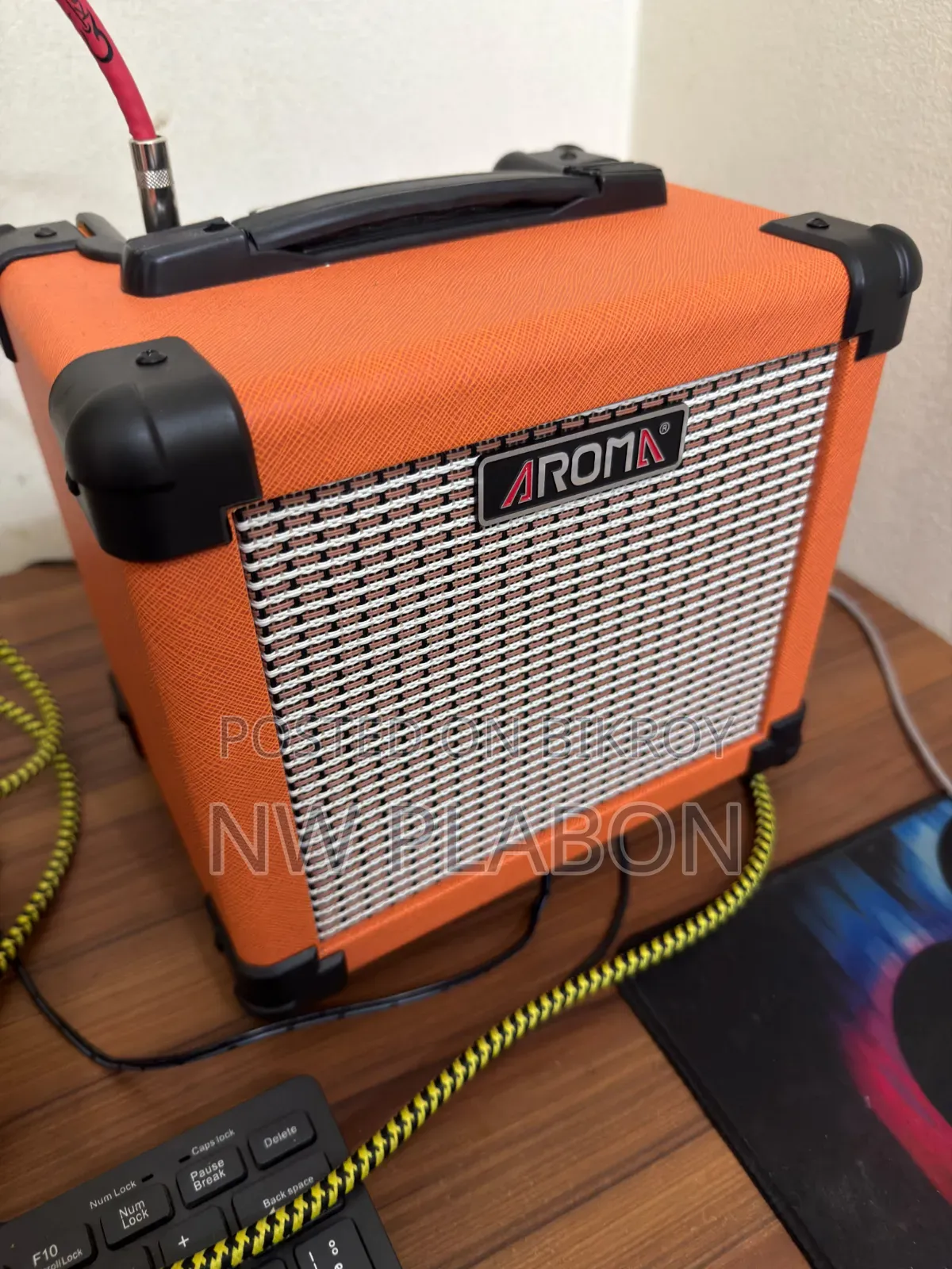 Aroma AG-10 Guitar Amplifier
