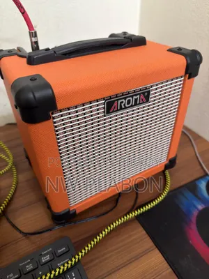 Aroma AG-10 Guitar Amplifier