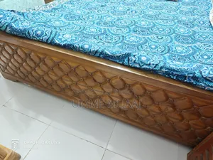 সেগুন কাঠের খাট