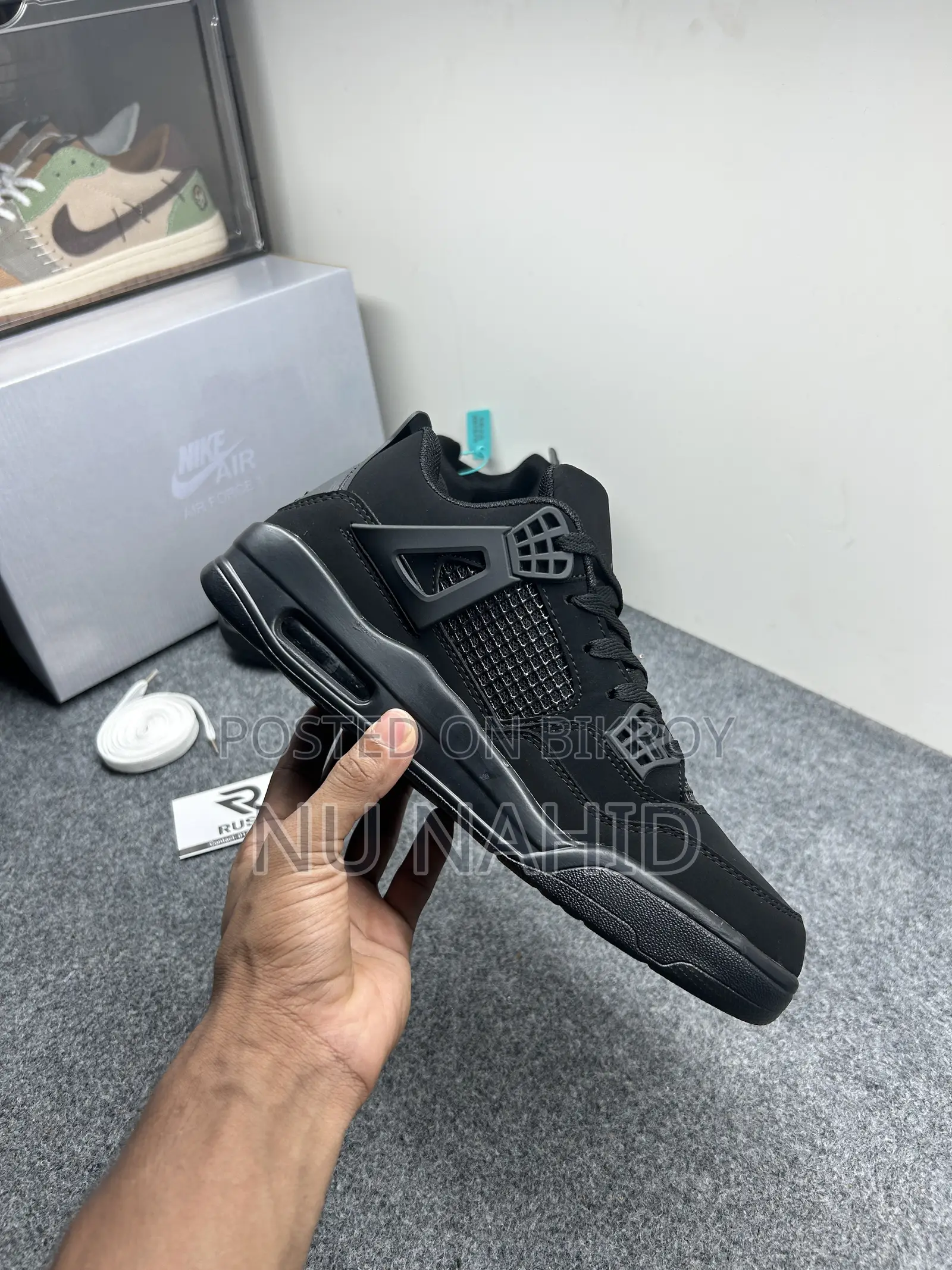 Jordan4 Black Cat