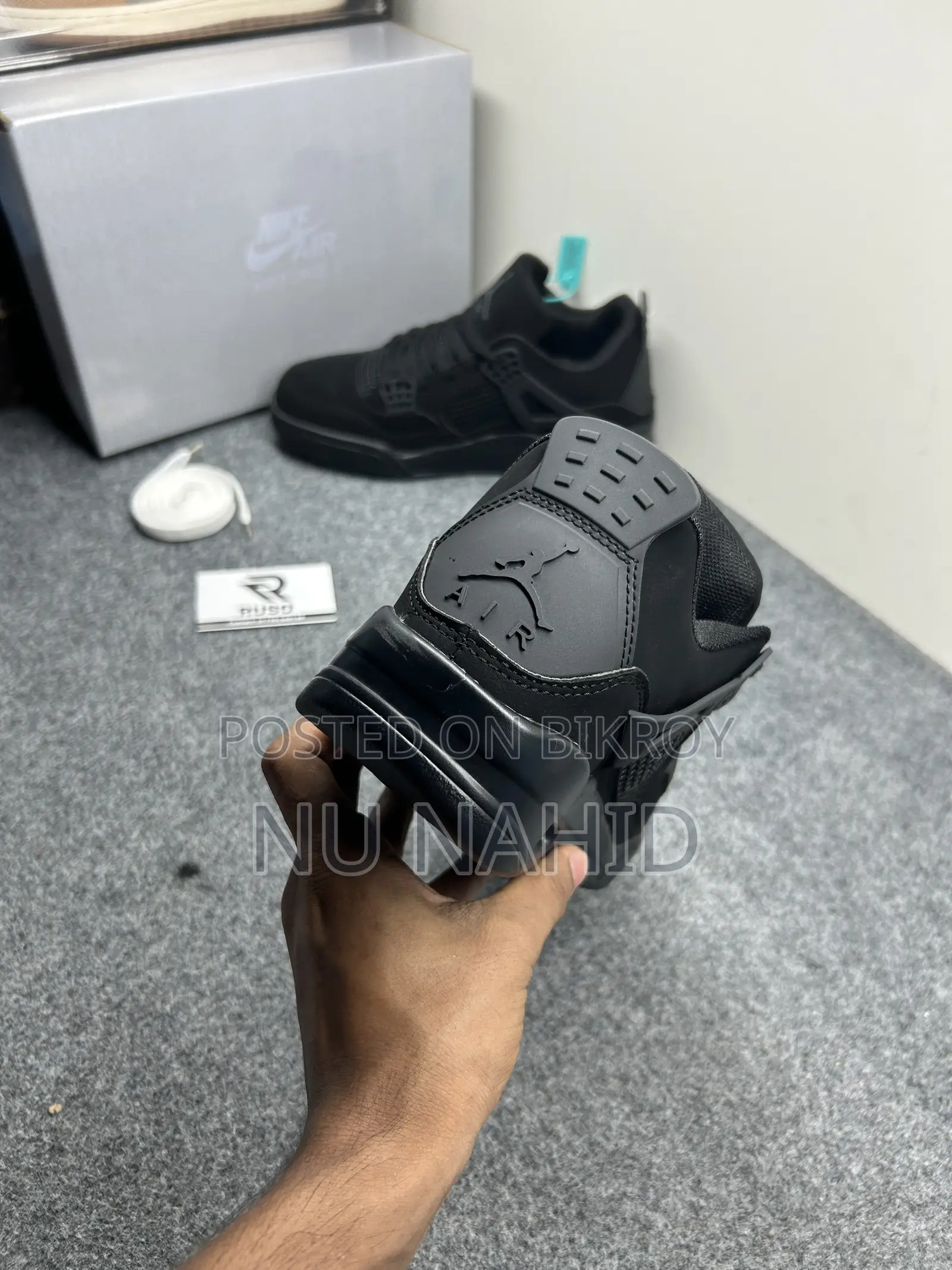 Jordan4 Black Cat