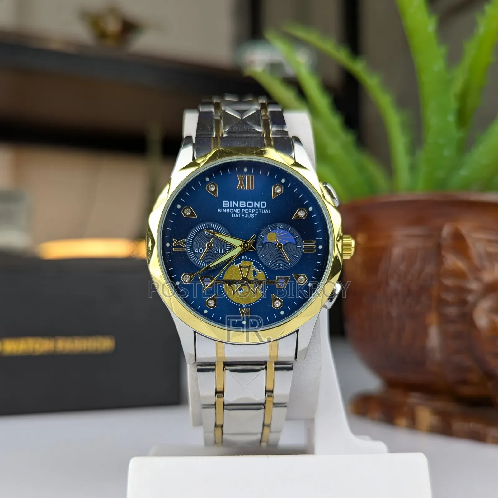 ঘড়ি- Leather Analog Watch for Men