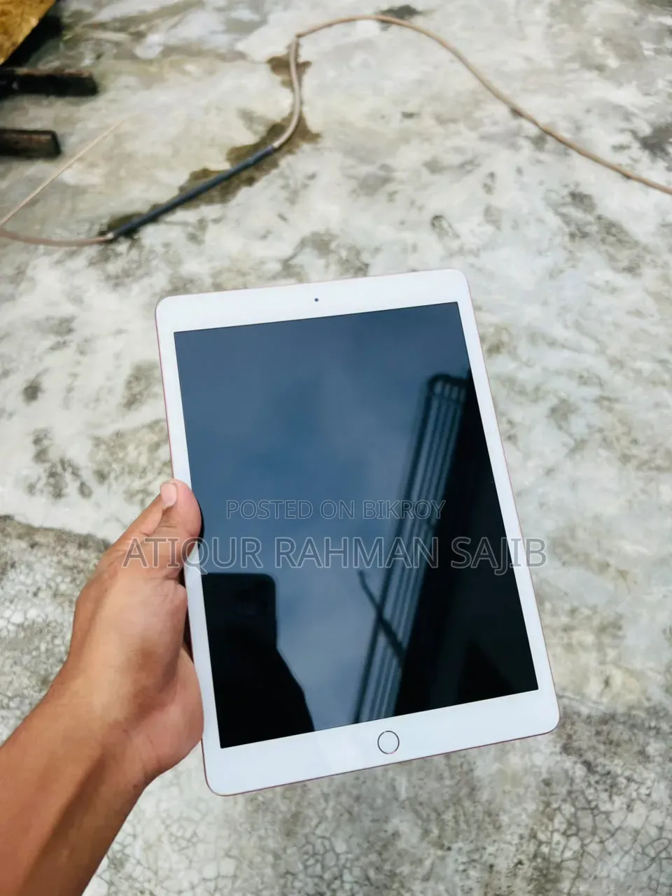 Apple iPad Air 32 GB Gray