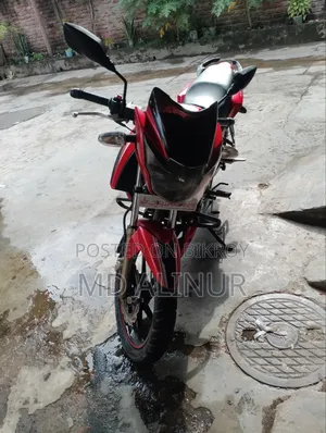 TVS Apache RTR 160 2V 2023 Red