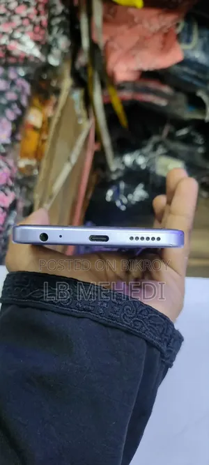 Itel City 100 128 GB Purple