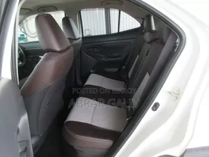Toyota Yaris Cross 1.5 Hybrid FWD 2021 White