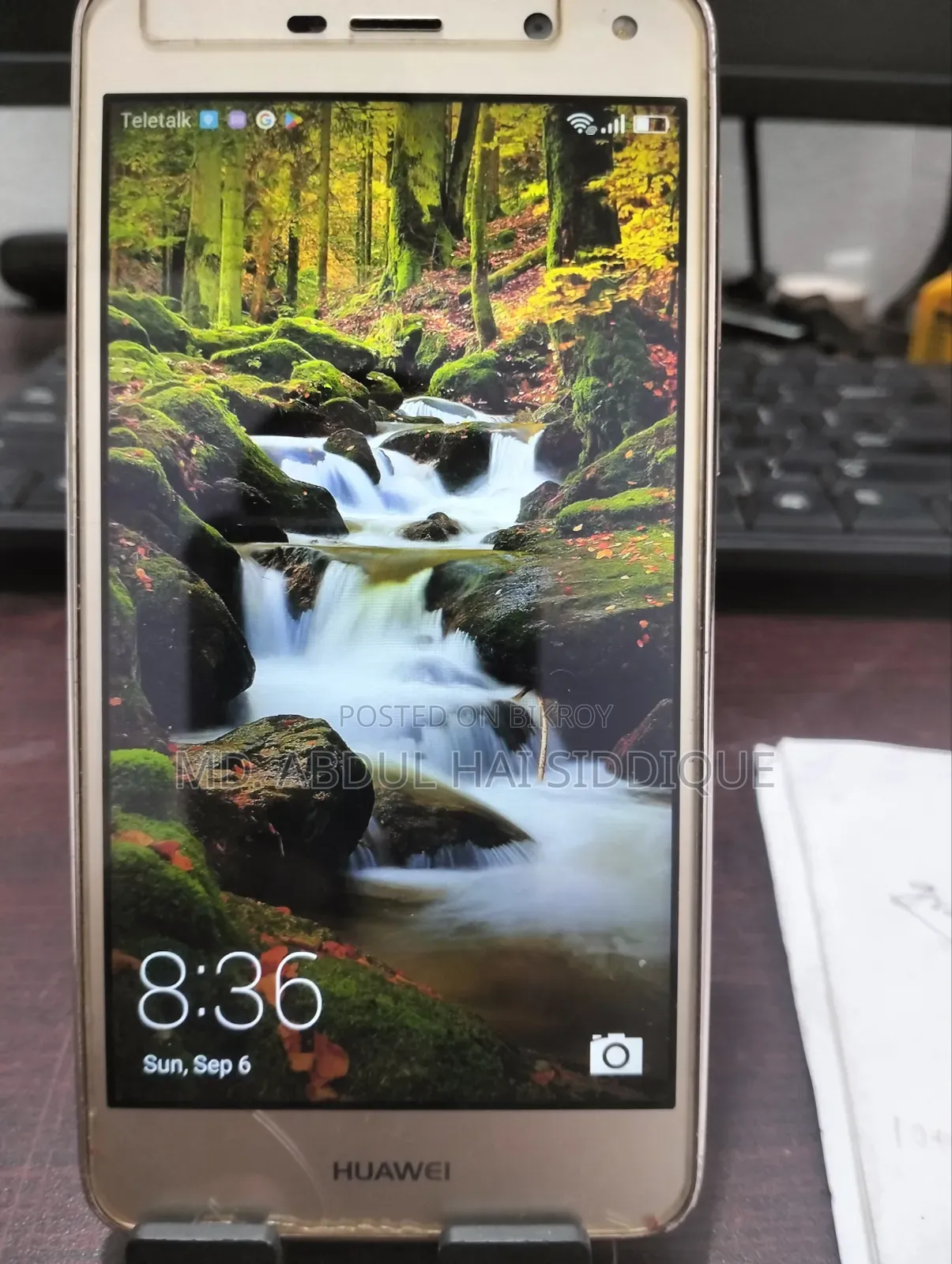 Huawei Y6 16 GB Gold