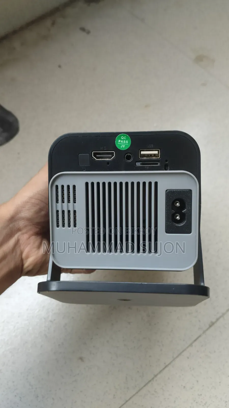 HY320 Mini a Projector for Home Theater