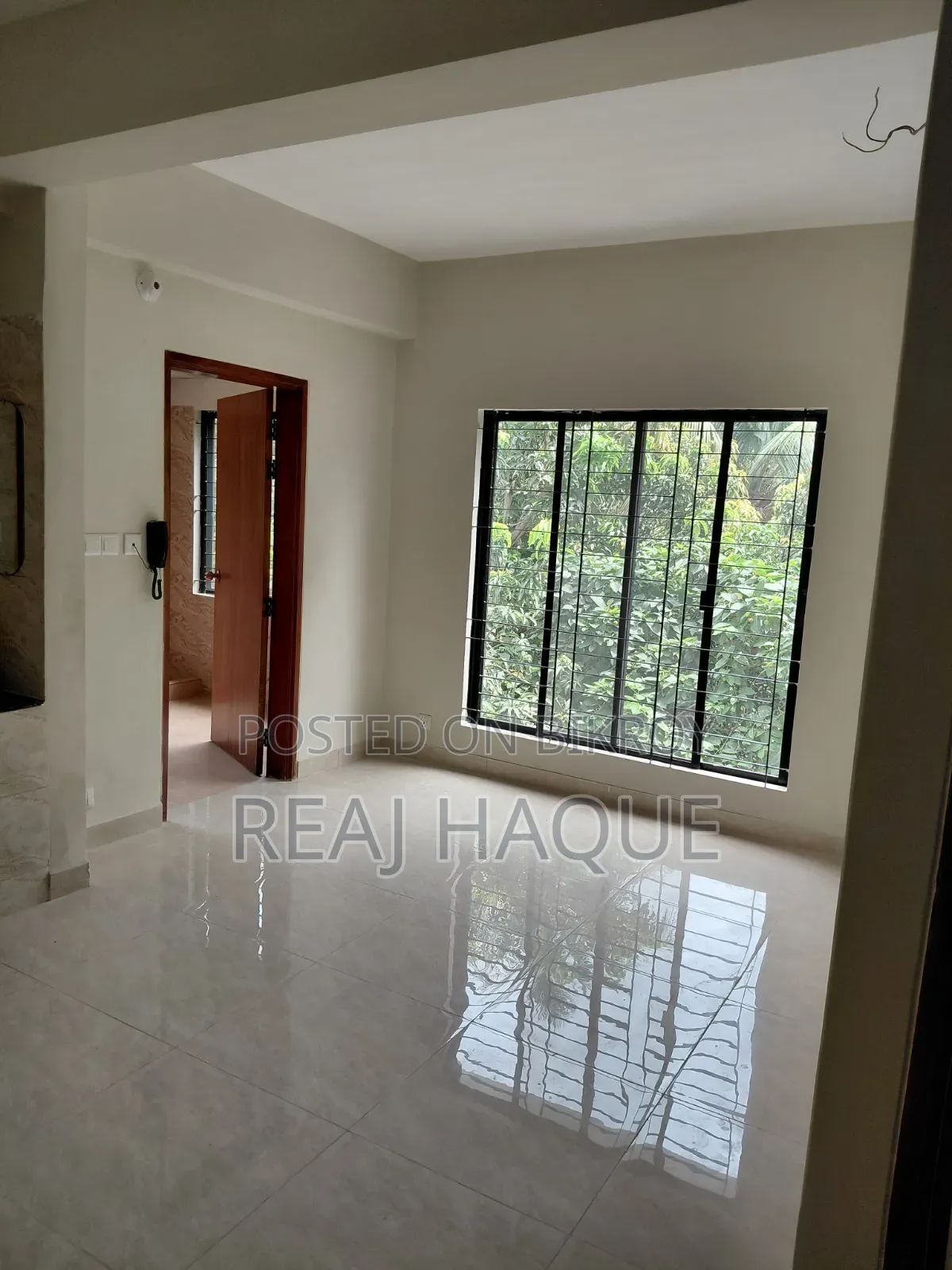 3bdrm Apartment in Dhaka, Dhanmondi for Sale