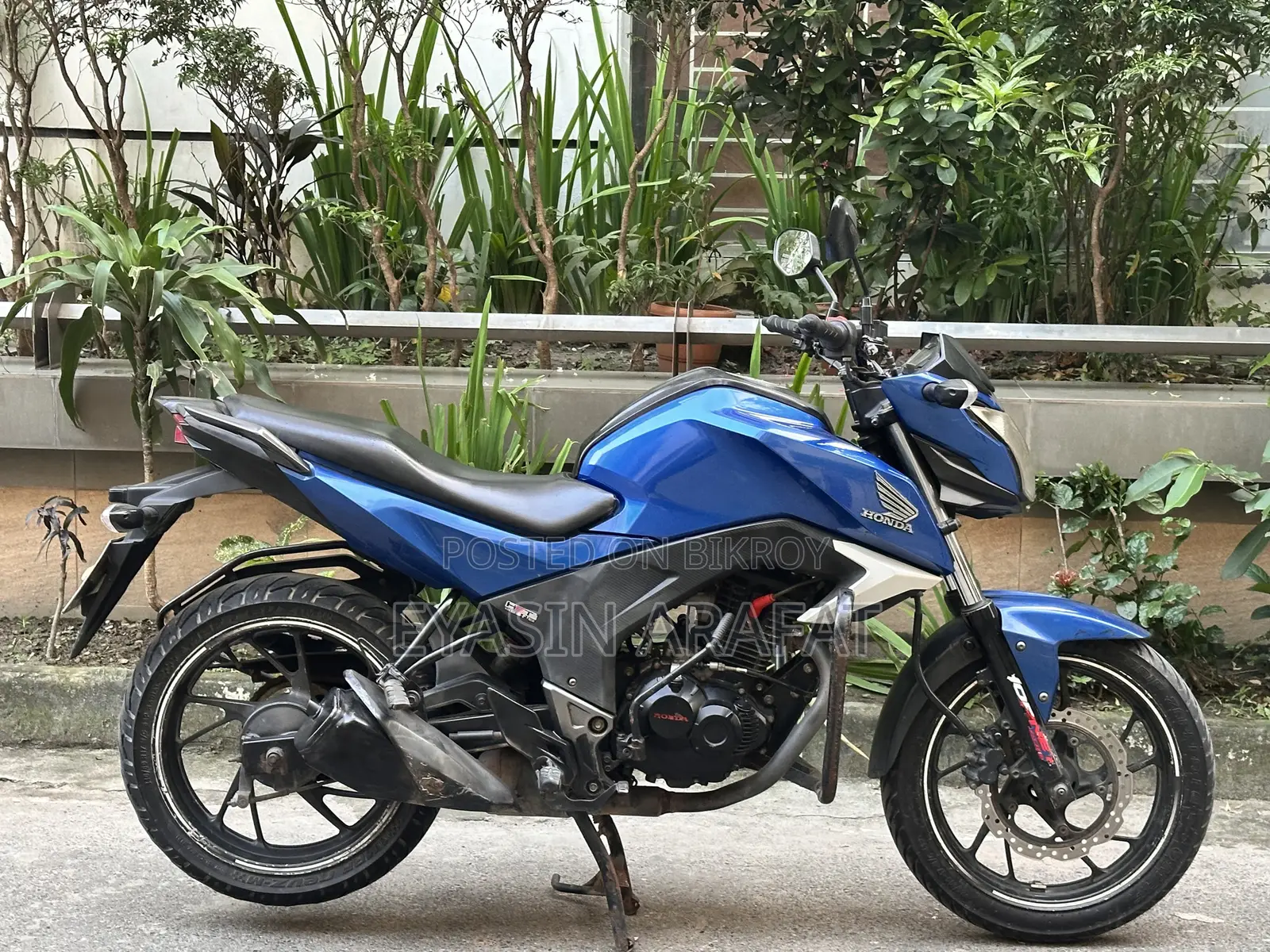 Honda Hornet 2018 Blue