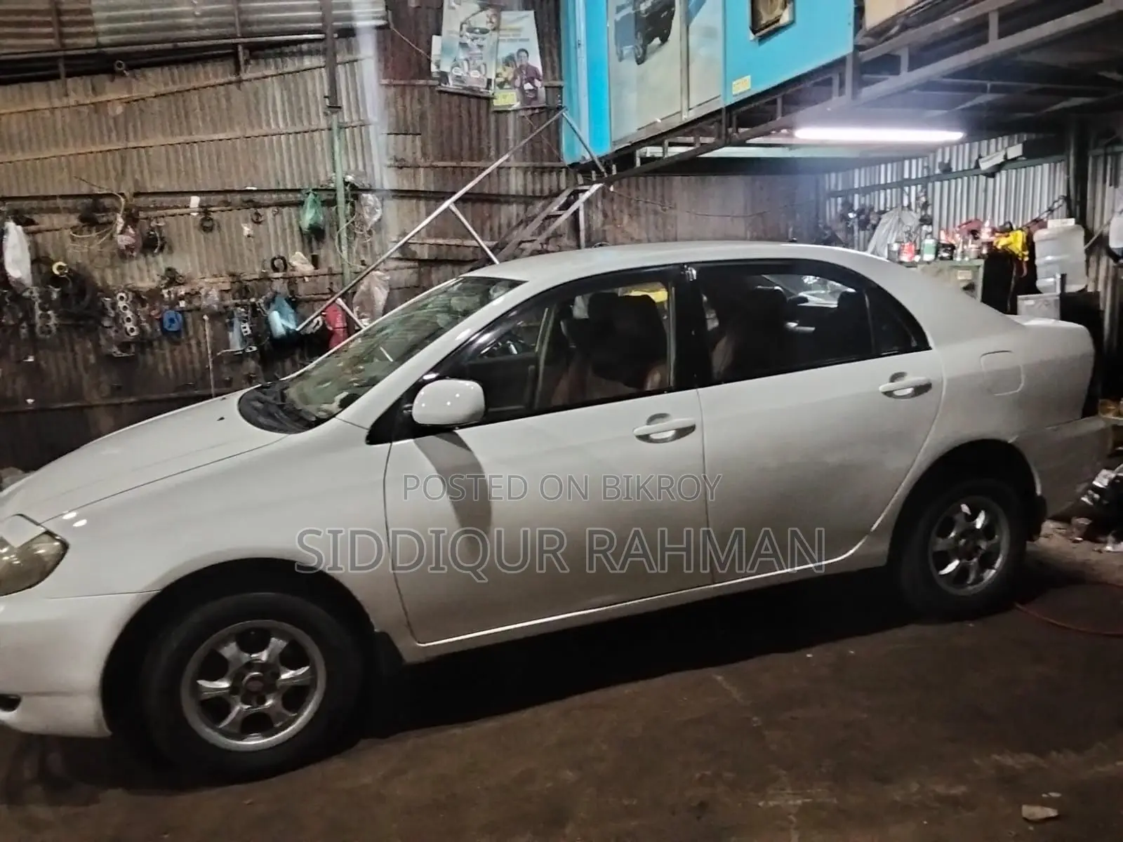 Toyota Corolla 1.5 Sedan 2002 White