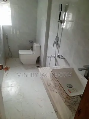 বসুন্ধরায় ৩ বেডরুমের অ্যাপার্টমেন্ট ভাড়ার জন্য