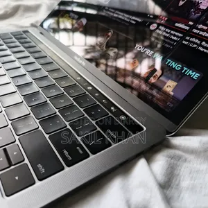 Laptop Apple MacBook Pro 2016 8GB Intel Core i5 SSD 256GB