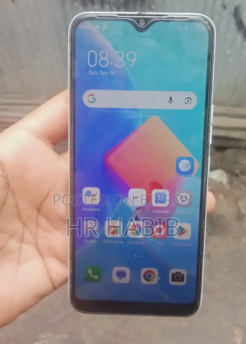Tecno Spark 8C 64 GB White